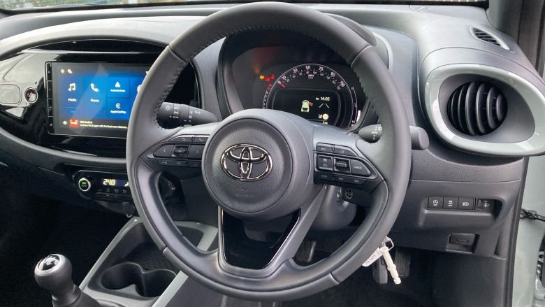 Toyota Aygo X 1.0 VVT-i Edge 5dr Petrol Hatchback